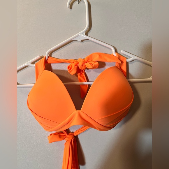 SHEIN Swimsuit - Picture 2 of 8